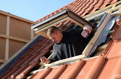 Pose de fenêtres de toit Velux à Chennebrun